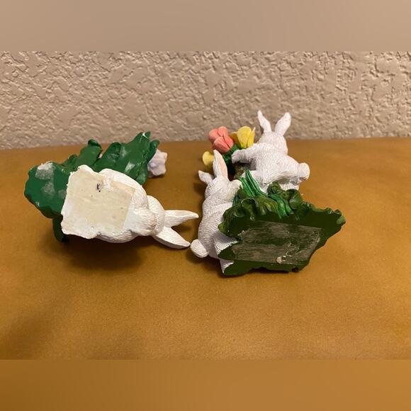 2 Bunny Rabbit With Flowers Decor Figurines.  4” Tall.  Easter Spring - Picture 3 of 5